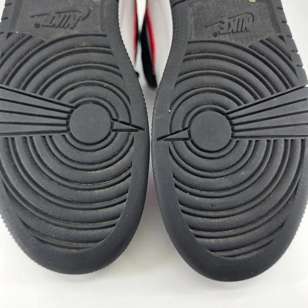Nike Air Jordan 1 Mids Shoes Kids 6.5Y Black Fire Red White Alternate Bred Toe